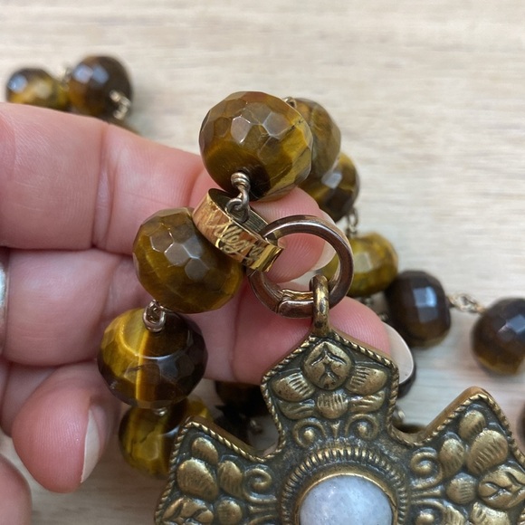 Very Allegra‎ | Eye Of the Tiger & Keeping the Faith | Pendant Necklace - Picture 6 of 13